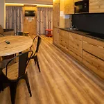 Chalets شقة *