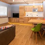 Chalets ليفينو